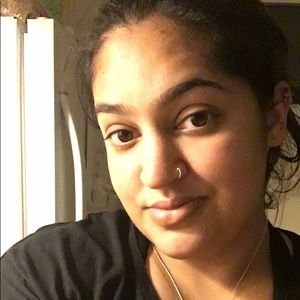 Meet your Posher, Sahar